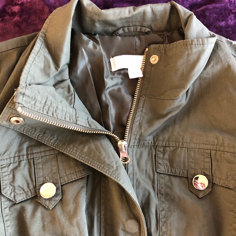 Jacket - Picture 2 of 4